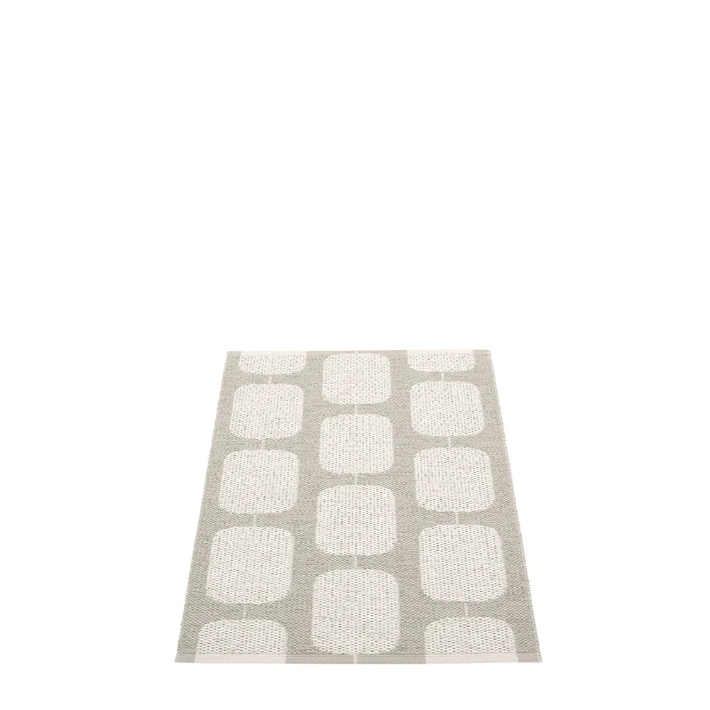 Ditch Plains Plastic Floor Mats Warm Grey/Fossil Grey (Multiple Sizes)