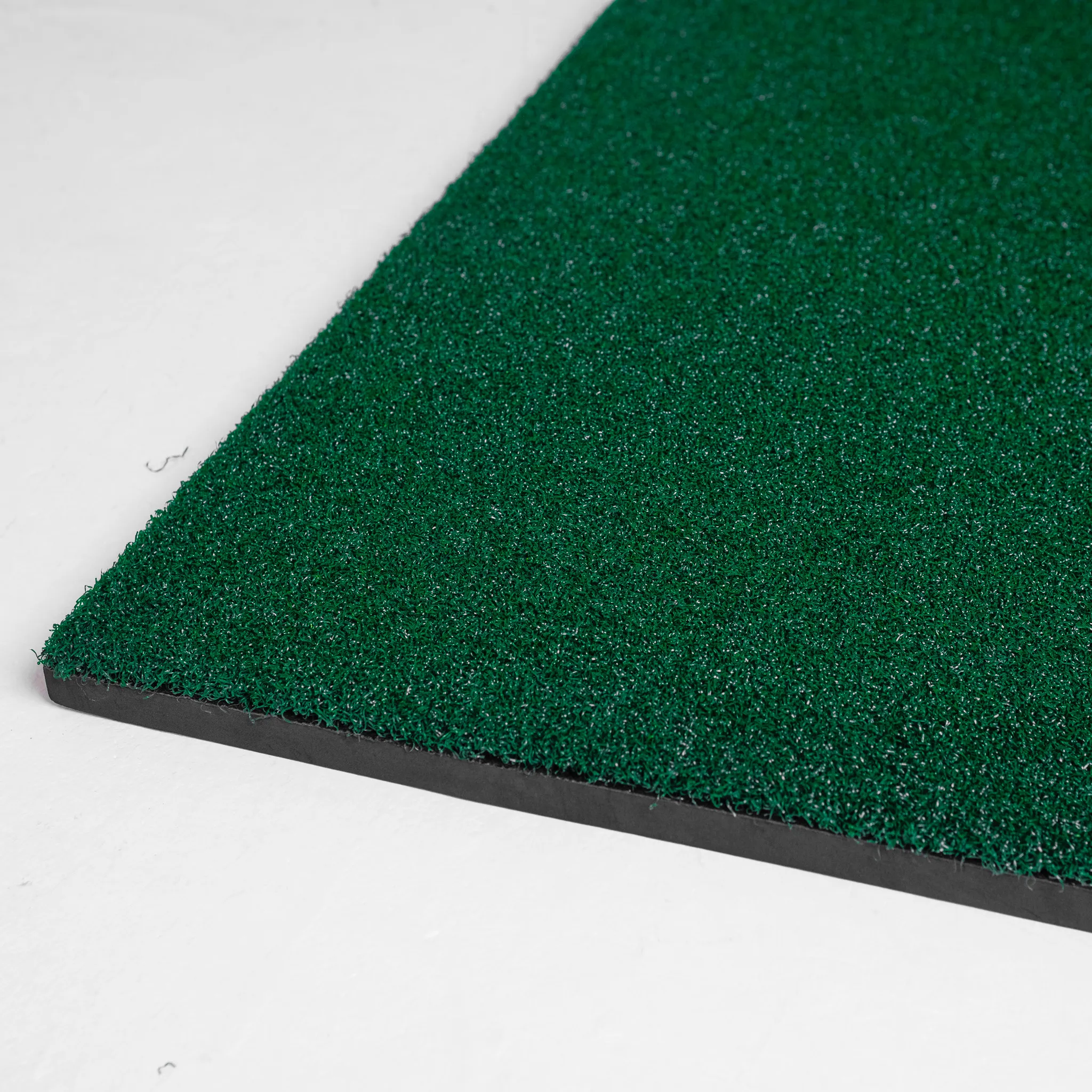 GOLFBAYS BASIC HITTING MAT 1.5 x 1.5 (4'11 X 4'11)